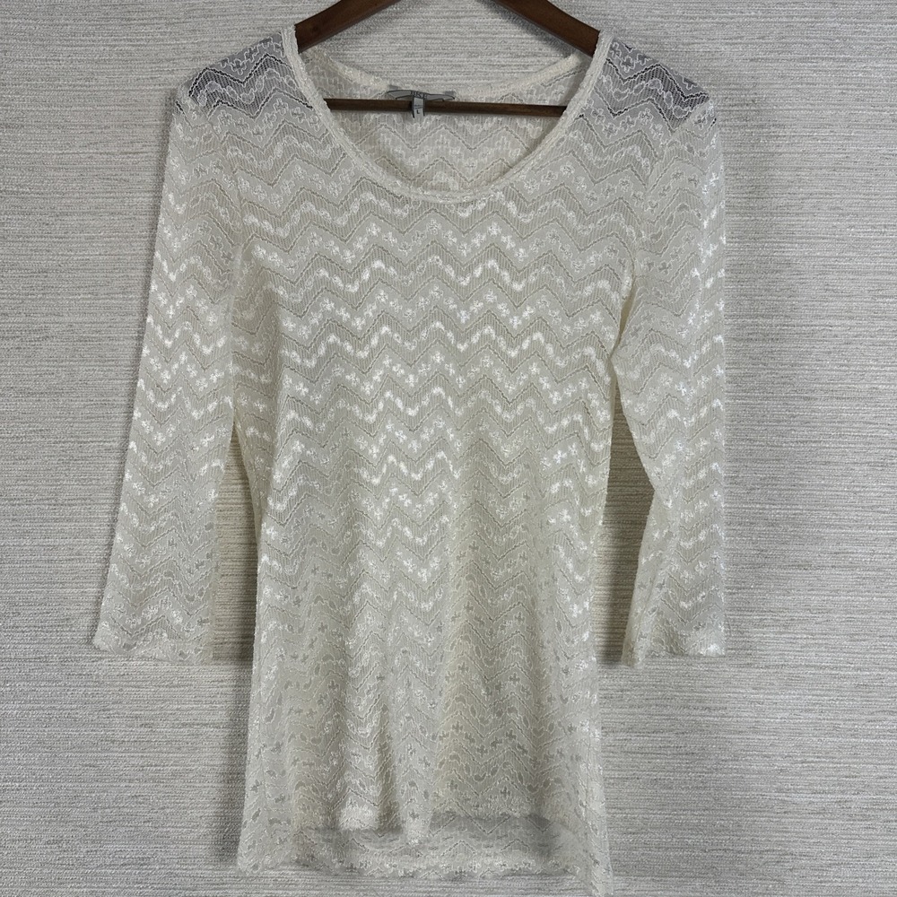 BKE Buckle Cream Lace Sheer 3/4 Top Layering Pullover Stretch Size Large Boho